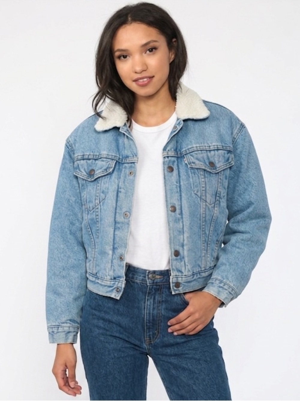 LEVI’S vintage Denim Button down Jacket with White Sherpa Collar Size Small